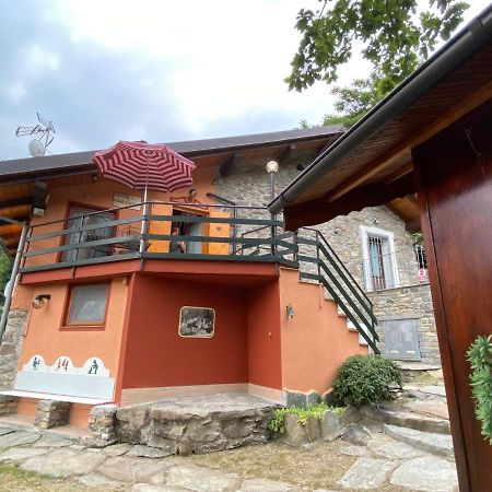 Villa La Casa Dei Nonni Con Spa Privata Su Richiesta Pont Canavese Exterior foto